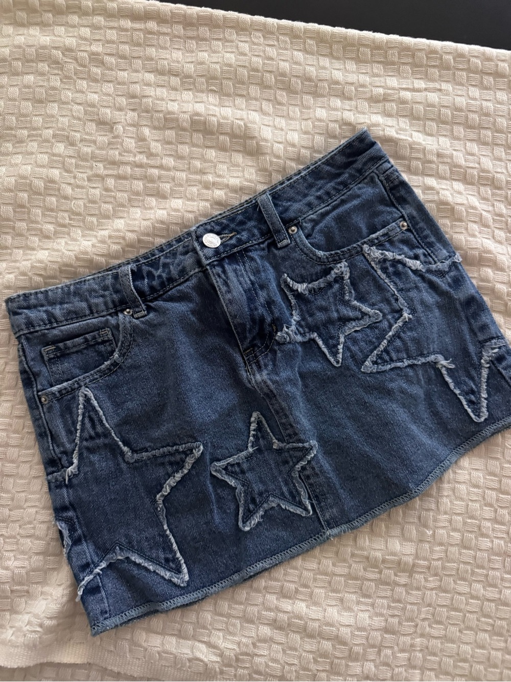 Ashley Mason Denim Star Appliqué Mini Skirt - Dark Blue